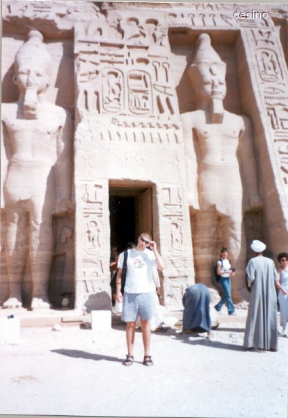 abusimbel14.jpg