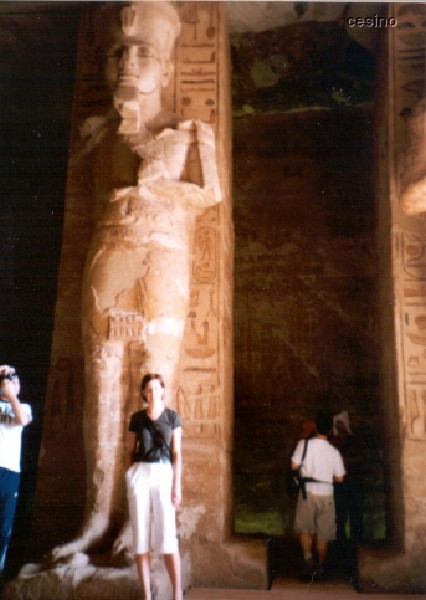 abusimbel_in.jpg