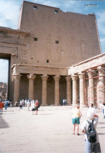 edfu12.jpg