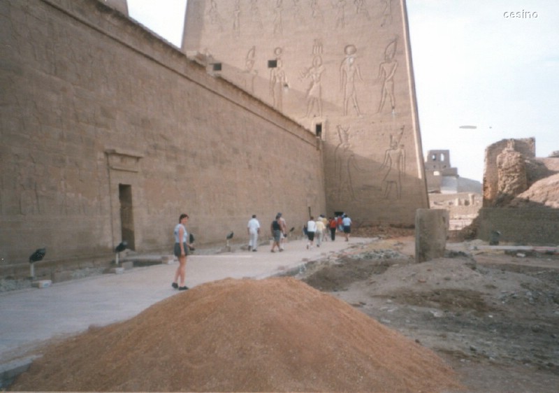 edfu2.jpg