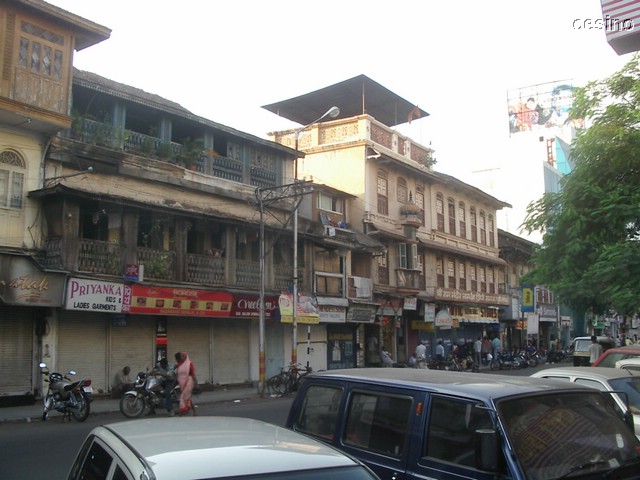 pune018.JPG