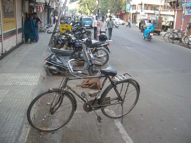 pune023.JPG