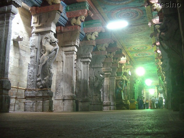 sri_meenakshi_temple020.JPG