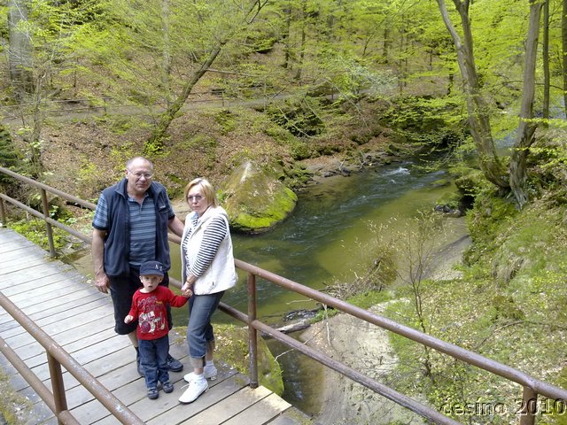 01052010647.jpg